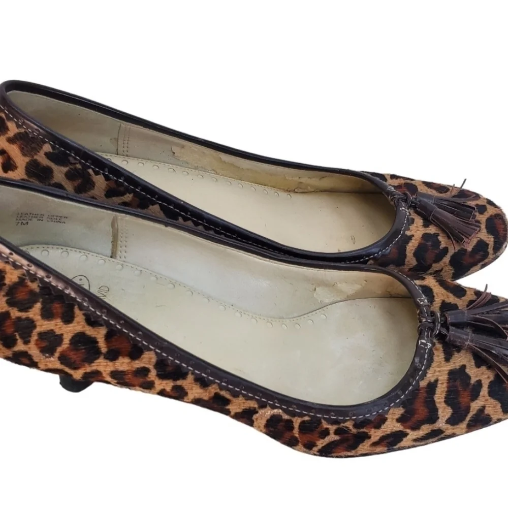 Circa Joan And David Leopard Calf Hair Kitten Heel Pumps Size 7M